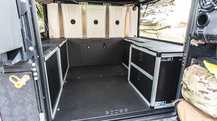 Alu-Cab Canopy Camper V2 – Chevy Colorado/GMC Canyon 2015-2022 2nd Gen. – Rear Double Drawer Module – 5′ Bed