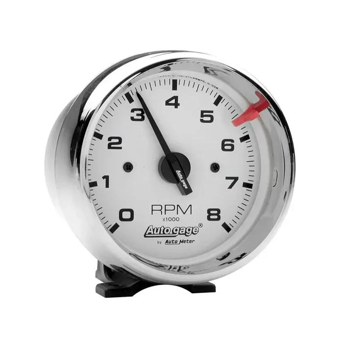 AutoMeter 2304 – Traditional incandescent lighting illuminates around the perimeter of dial