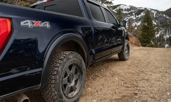 Bushwacker 20118-02 – OE Style® Fender Flares