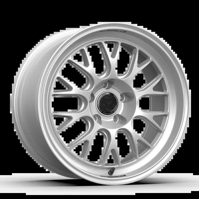 fifteen52 Holeshot RSR 20×11 5×114.3 52mm ET 70.5mm Center Bore Radiant Silver