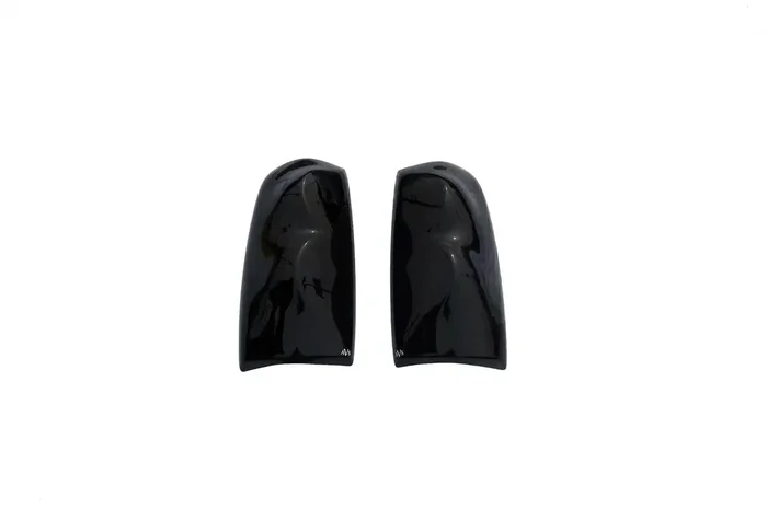 Husky Liner (AVS) 33635 – Tail Shades Taillight Covers Blackout, 2 pc.