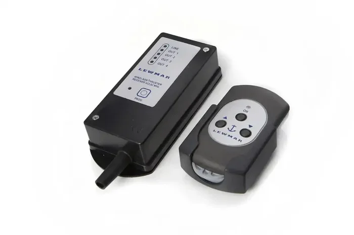 LEWMAR 68000967 3 BUTTON WIRELESS REMOTE KIT