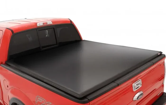 Lund 07-13 Chevy Silverado 1500 (5.5ft. Bed) Genesis Tri-Fold Tonneau Cover – Black