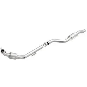 MagnaFlow Exhaust Products HM Grade Direct-Fit Catalytic Converter 24042