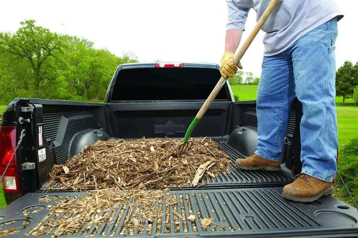 Penda D95-BT Tailgate Liner Liner Only/ Requires Hardware Direct-Fit Does Not Cover Tailgate Lip Black High Density Polyethylene