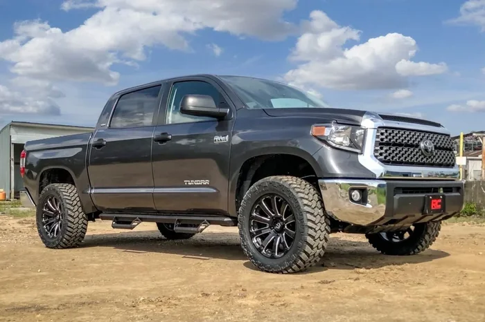 Rough Country 88000 Leveling Kit 1.75″ for 2007-2021 Toyota Tundra 2WD/4WD