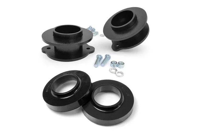 Rough Country Lift Kit Chevy Trailblazer 2WD/4WD (02-09) 2 ” Lift Kits w/ Strut & Spring Spacers